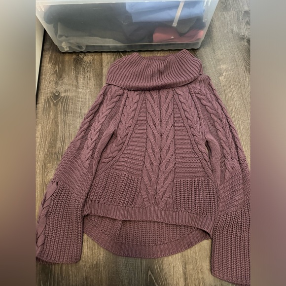 turtle neck sweater - Picture 1 of 2